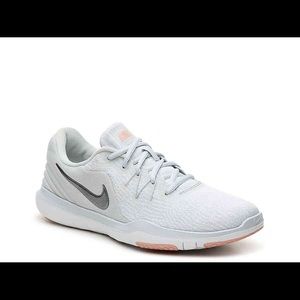 Nike Flex Supreme TR 6